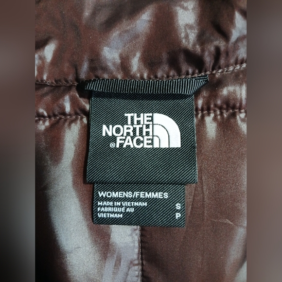 NEW The North Face Womens Circaloft Jacket Small Almond Butter Outdoors - Picture 4 of 12